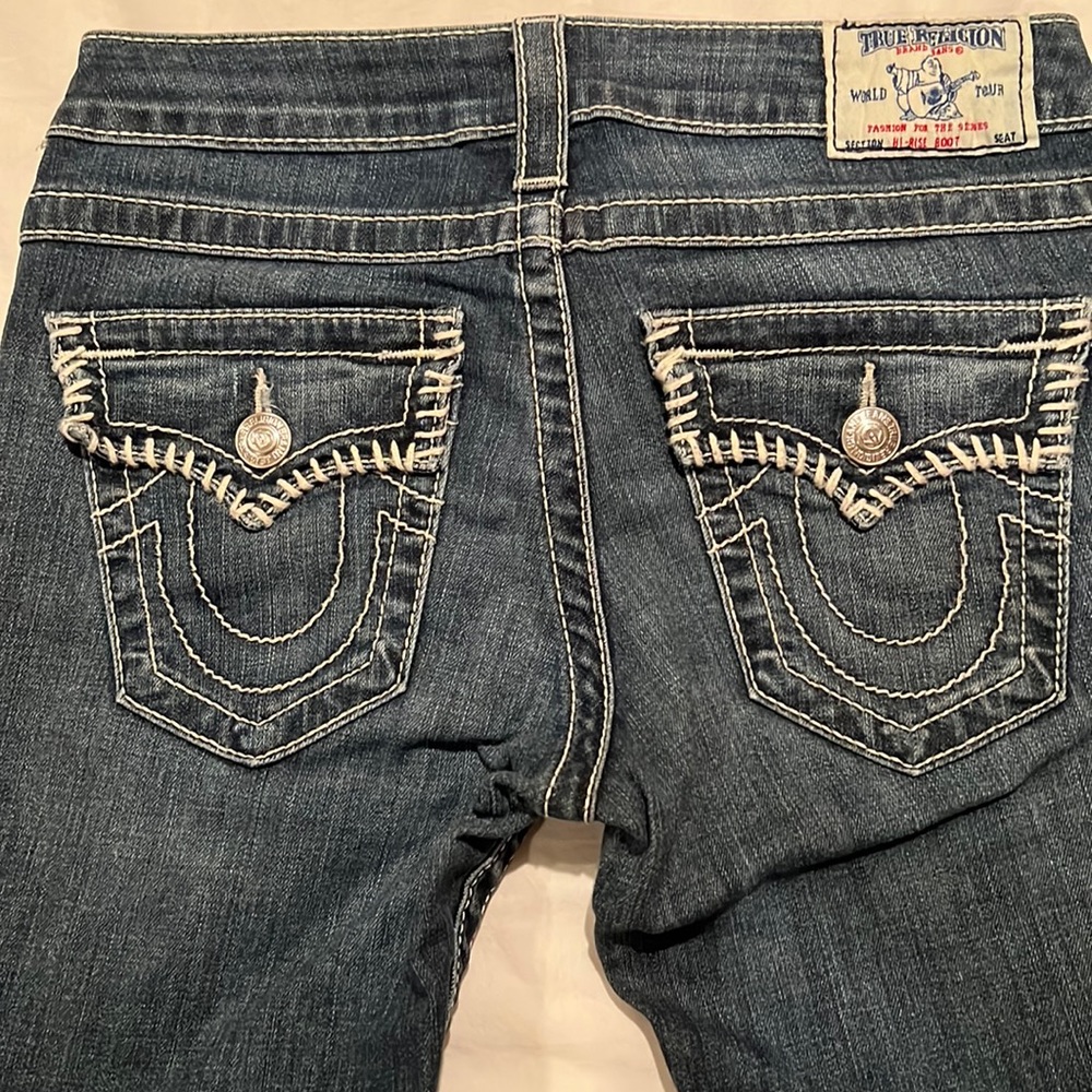 True Religion Fold Over Back Pockets - Size 26